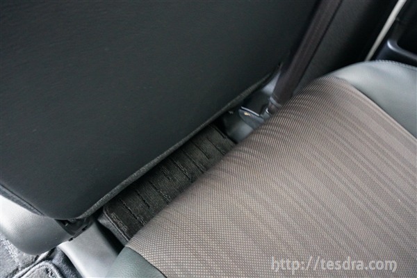 足元空間は広い 新型フリード モデューロxの2列目の広さ 居住性をチェック テスドラ Com